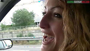 UI030-Driving with Giulia - Amateur Foot Fetish